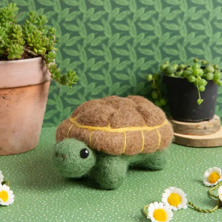 Hawthorn Handmade - Tortoise Needle Felting Kit