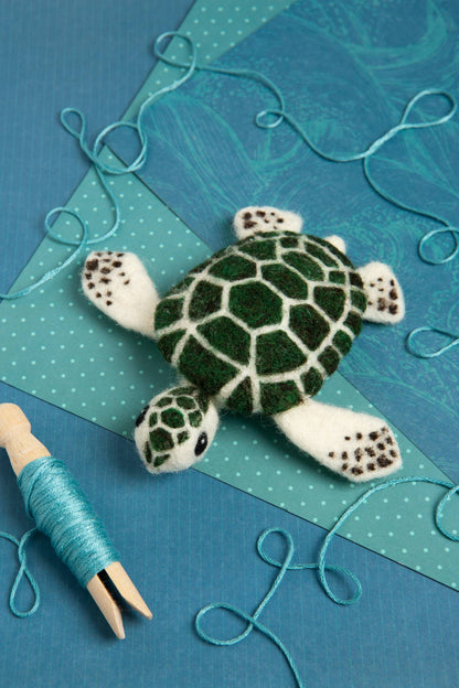 Hawthorn Handmade - Baby Sea Turtle Mini Needle Felting Kit